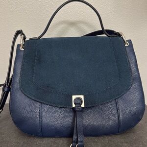 Preloved Ivanka Trump multi way shoulder bag